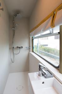 A bathroom at Bed In Bus