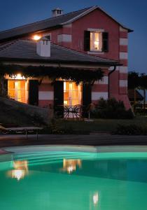The swimming pool at or close to Agriturismo Natta Di Monte Tabor