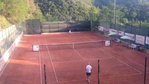 Теніс і / або сквош на території Appartamenti Monte Alago або поблизу
