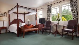 Galeriebild der Unterkunft Fox & Hounds Country Hotel in Chulmleigh