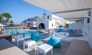 Gallery image of Kalypso Studios in Myrties