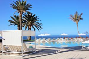 Бассейн в Iberostar Selection Lanzarote Park или поблизости