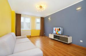 TV a/nebo společenská místnost v ubytování Apartment 91/65 Špindlerův Mlýn