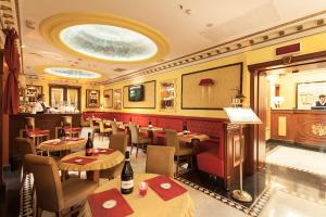 Posezení v ubytování Hotel Manfredi Suite In Rome