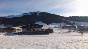 Zdjęcie z galerii obiektu Villa Rupert und Jasmin Hauser w mieście St. Ulrich am Pillersee