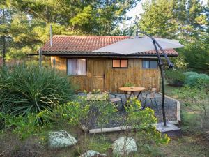 Aed väljaspool majutusasutust Eco Cabañas Algarrobo