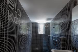 Kúpeľňa v ubytovaní Acqua Vatos Paros Hotel