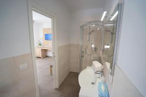 Koupelna v ubytování Rooms Angedras