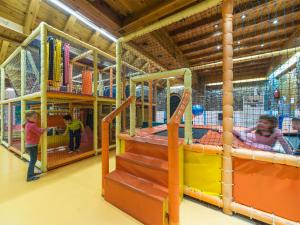 Večerní zábavní program pro hosty v ubytování Sport Hotel