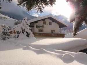 Gallery image of Apart Pension Bergfrieden in Nauders