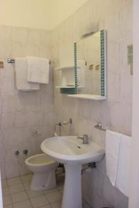 Bagno di Albergo Moderno