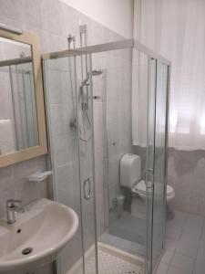 Koupelna v ubytování Hotel I Pini