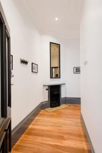Fotografie z fotogalerie ubytování Bespoke On Main v destinaci Rutherglen