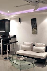 Kuchyň nebo kuchyňský kout v ubytování View Talay 6 Luxury Condo