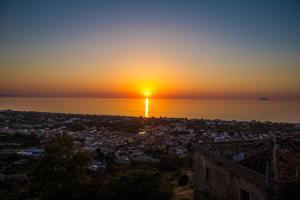 Gallery image of Rosa Apartments in Capo dʼOrlando