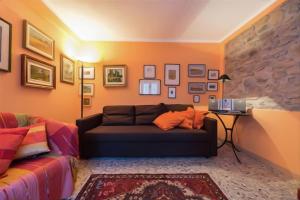 Posedenie v ubytovaní Casa O