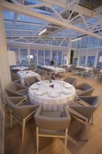 Restaurace v ubytování Hotel Bulqiza