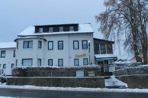 Gasthaus Waldschlosschen v zimě