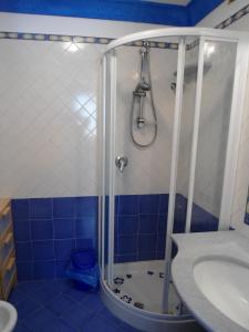 Ein Badezimmer in der Unterkunft Le Ghiande