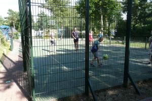 Tenis a/nebo squash v ubytování Dolfijn nebo okolí