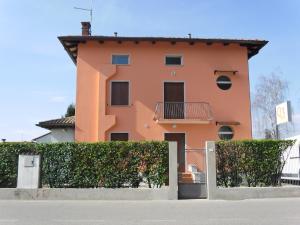 El edificio en el que está el bed and breakfast