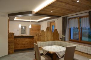 Fotografie z fotogalerie ubytování DOLOMITES B&B - Suites, Apartments and SPA v destinaci Tesero