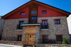 Budova, kde se aparthotel nachází