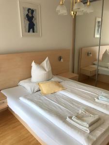 Voodi või voodid majutusasutuse Apartementhaus Helene am Klopeinersee toas