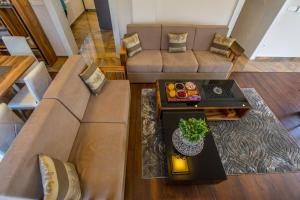 an overhead view of a living room with a couch at Villa Rose in Sarajevo