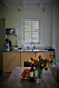 Imagen de la galería de Gina's garden house, en Ámsterdam 21 fotos más