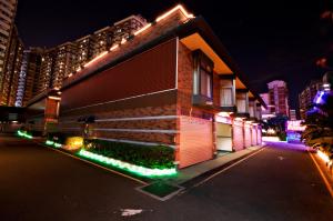 Foto dalla galleria di Beverly Commercial Motel a Luzhu