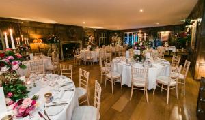 Restaurace v ubytování Whatley Manor + 37 fotografií