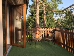 Balkón nebo terasa v ubytování Apartmány Pinie Lipno