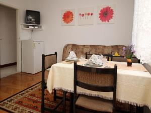 Imagen de la galería de Apartments Dragica, en Šilo