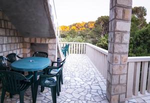Imagen de la galería de Guesthouse Pomena, en Pomena