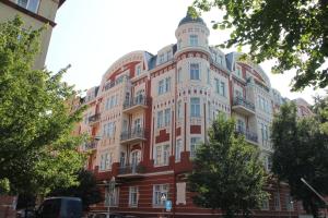 Budova, v ktorej sa apartmán nachádza