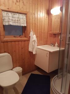Koupelna v ubytování Ásólfsskáli Cottage