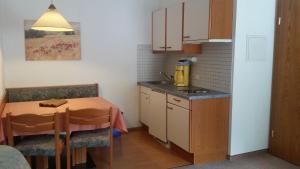 Kuchyňa alebo kuchynka v ubytovaní Landhaus Aggenstein
