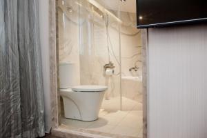 Bagno di KDM Hotel