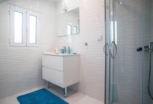 Um banheiro em Aeri Villas & Apartments