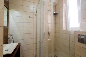 Ein Badezimmer in der Unterkunft Enjoy Belgrade