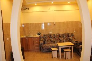 Istumisnurk majutusasutuses Hotel For You