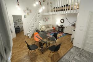 Tailor Apartment in the Center 1052 Budapest, Petőfi Sándor utca 10. kép - 2