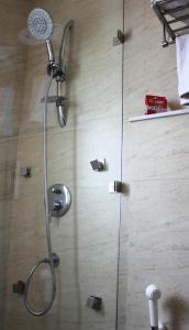 Koupelna v ubytování Hotel Ivory 32