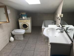 Ванная комната в Umbria 22 Apartment