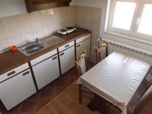 Cucina o angolo cottura di Apartments Marija