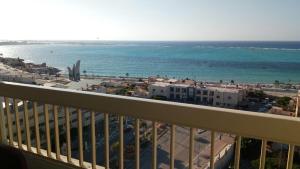 Gallery image of Al-Madina Tower Apartment in Marsa Matruh