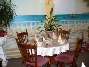 Restoran atau tempat lain untuk makan di Villa Hawaii