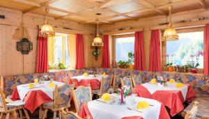 Restaurace v ubytování Gasthof Pension Granstein