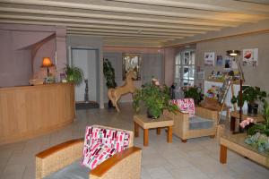 Gallery image of Logis Hôtel Restaurant & Spa les Remparts in Salers